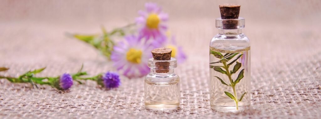 Huiles essentielles pour trouver le sommeil rapidement