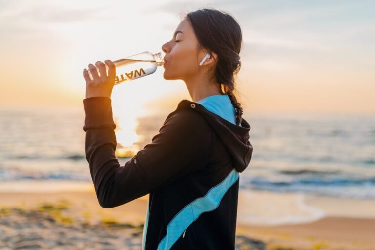 penser à s'hydrater au soleil