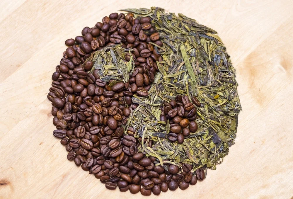 Pour conclusion, image qui questionne sur le the ou le café, quel est le meilleur pour notre santé ?