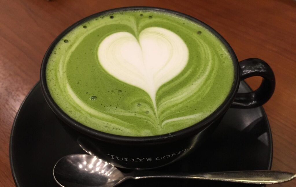 Thé matcha pour remplacer le café